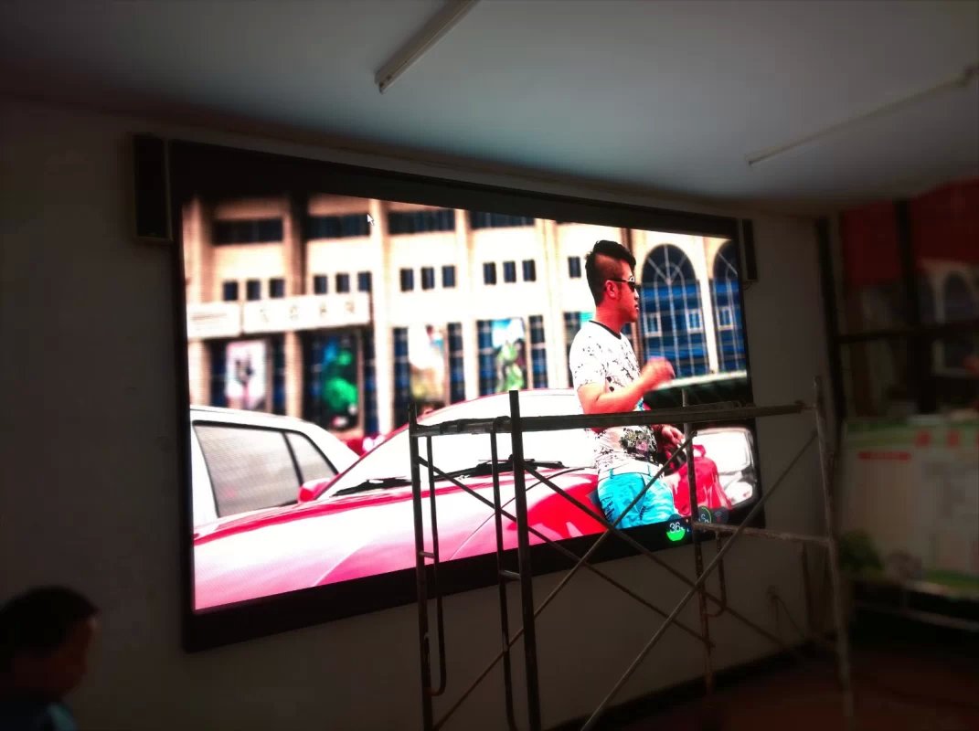 萬(wàn)盛P3室內(nèi)全彩顯示屏