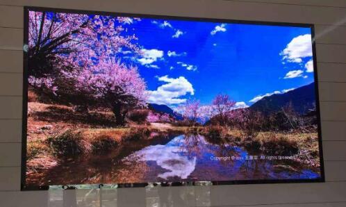 全彩led顯示屏怎么回事,全彩led顯示屏安裝選擇哪個廠家好